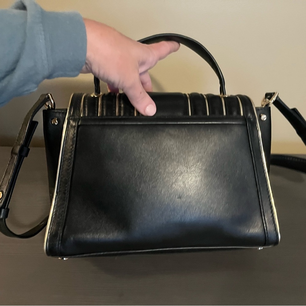 Michael Kors Whitney Quilted Outlined Top handle Satchel - Picture 4 of 12